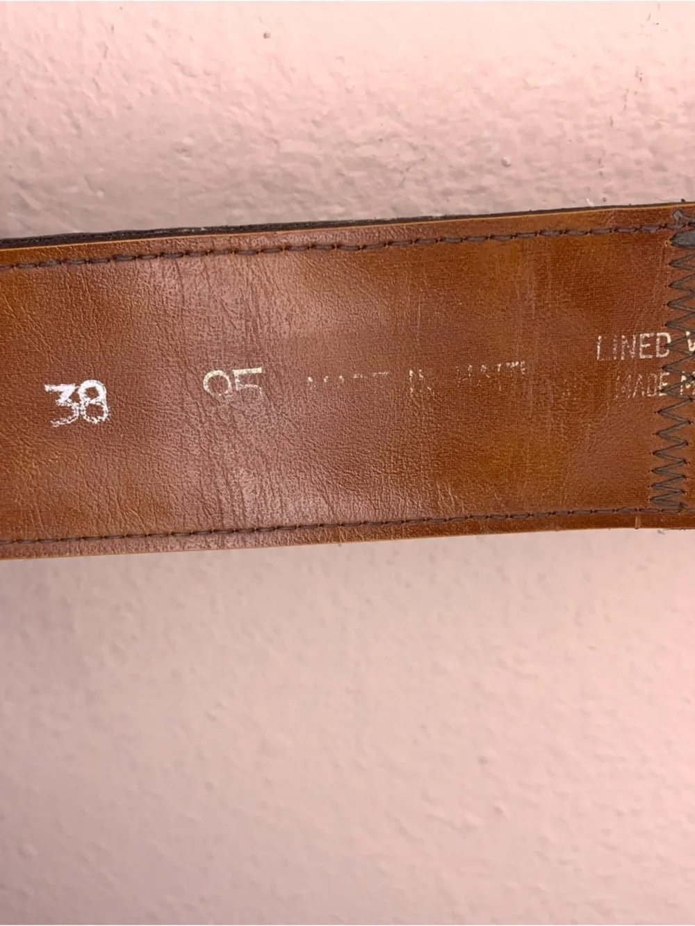 Vintage Lyntone Tan Brown Leather Belt Western Floral Accent Painted Steerhide